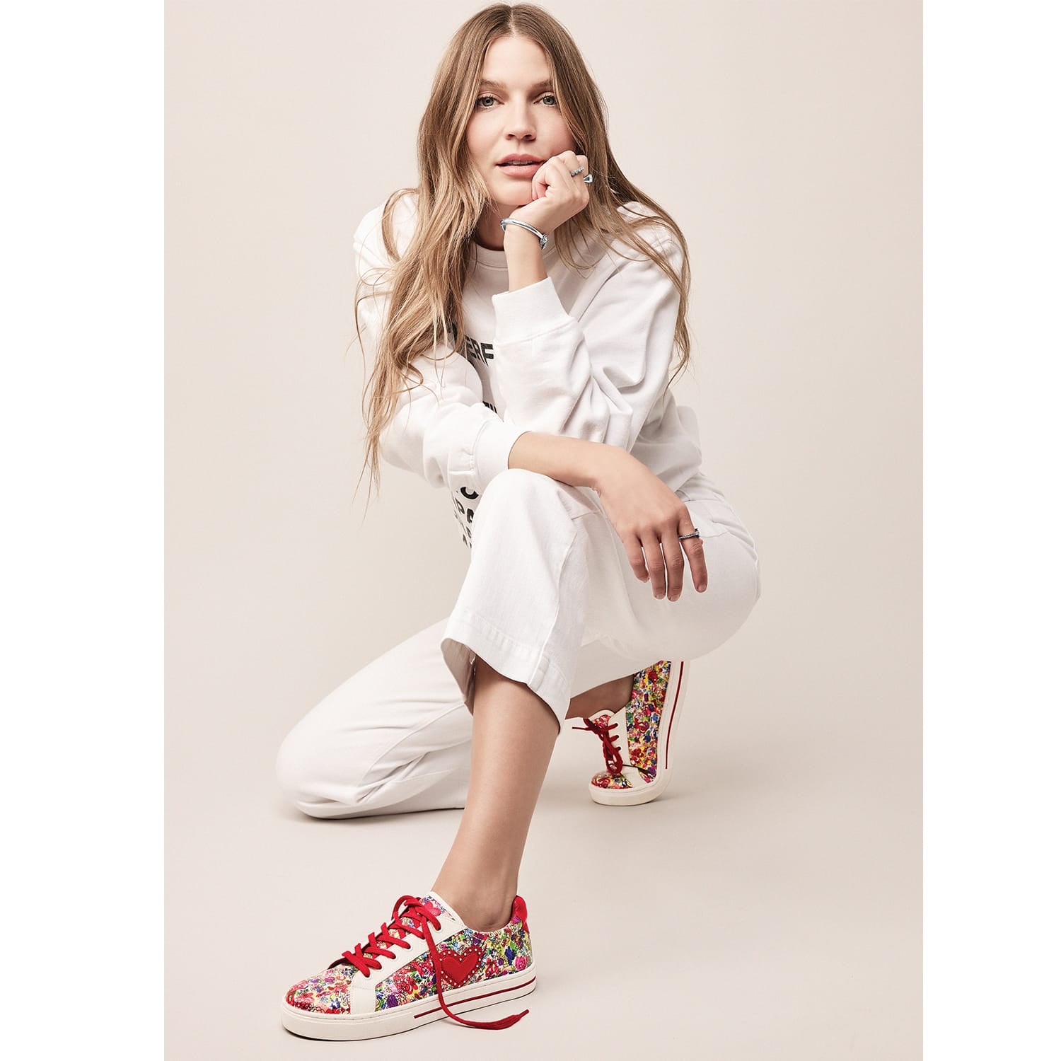 Blooms Sneakers - Image 4