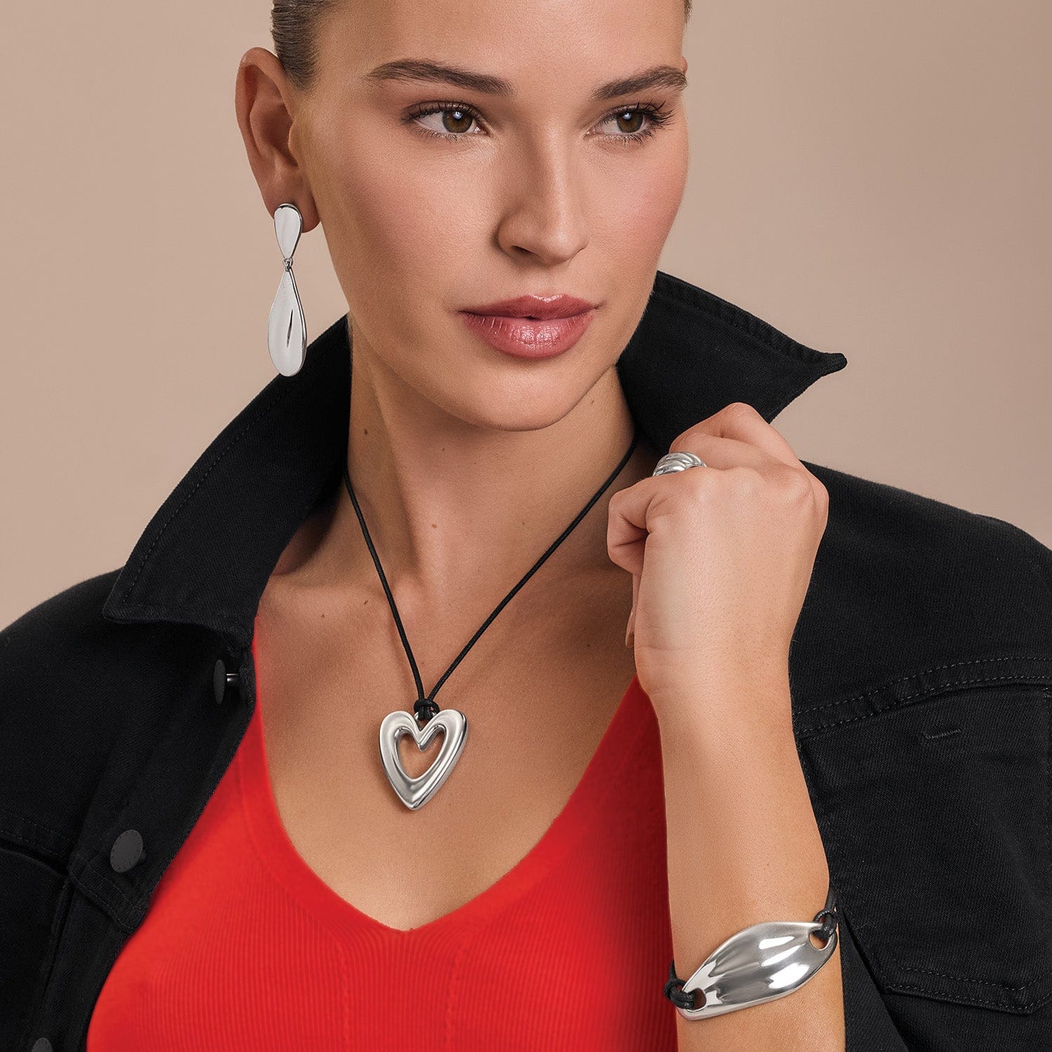 Cascade Open Heart Cord Necklace - Image 5
