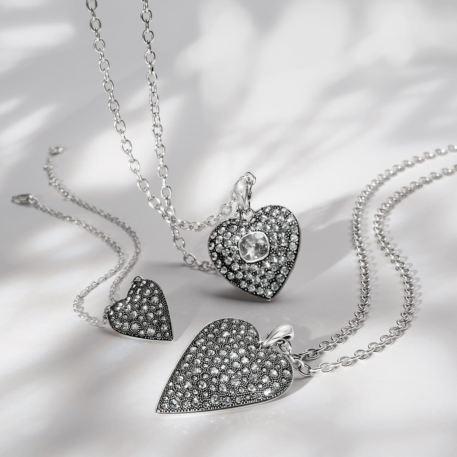 Glisten Heart Bracelet - Image 8