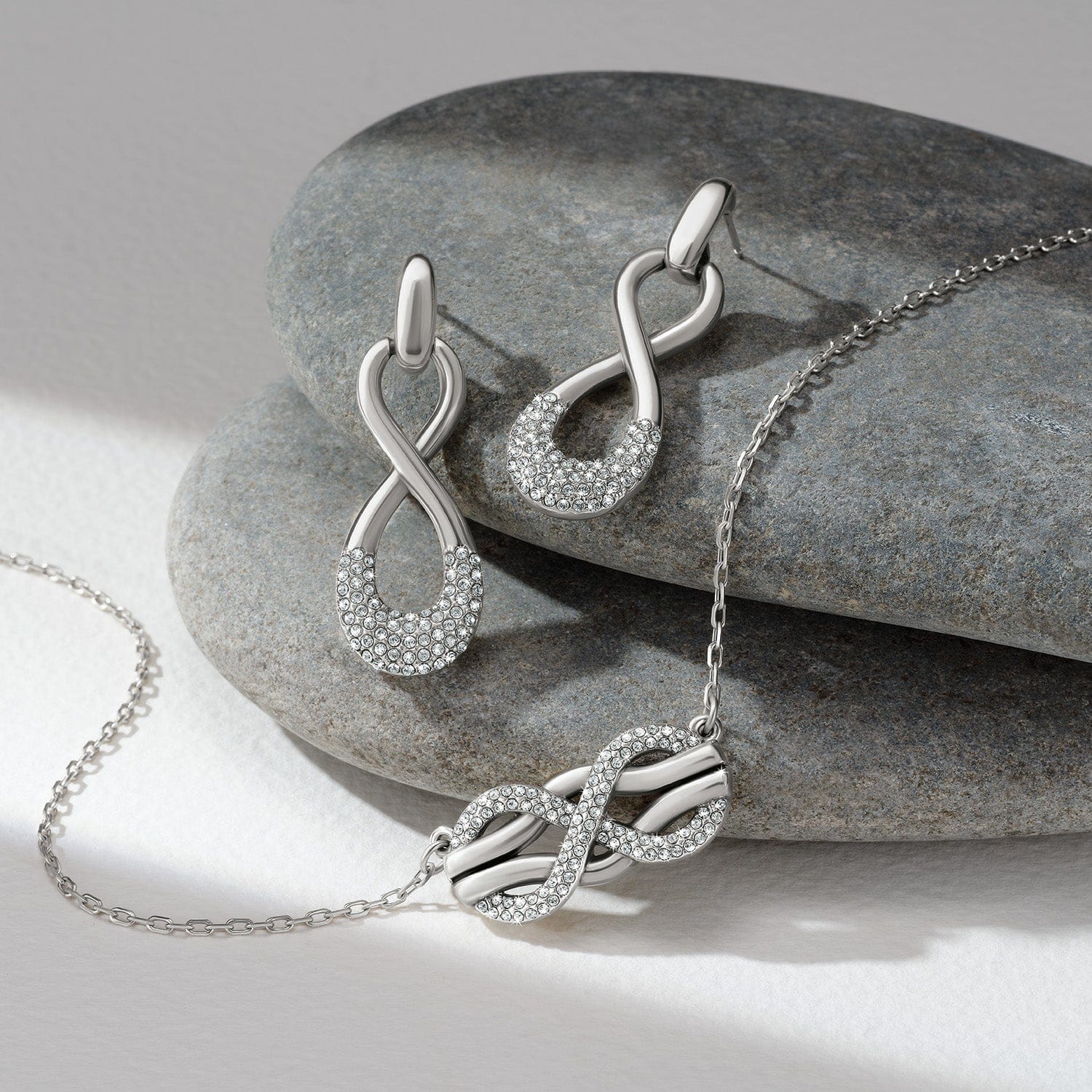 Interlok Luxe Necklace - Image 4
