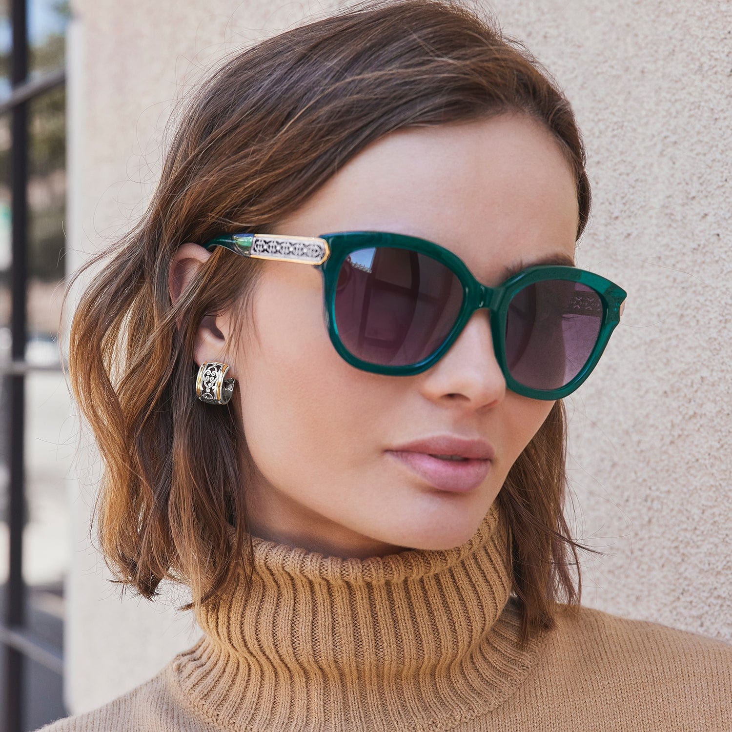 Intrigue Emerald Sunglasses - Image 6