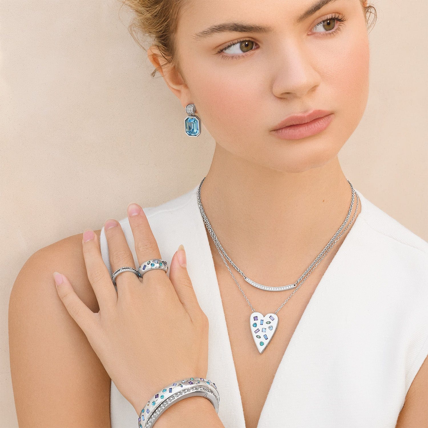 Love Messages B Radiant Hinged Bangle - Image 5