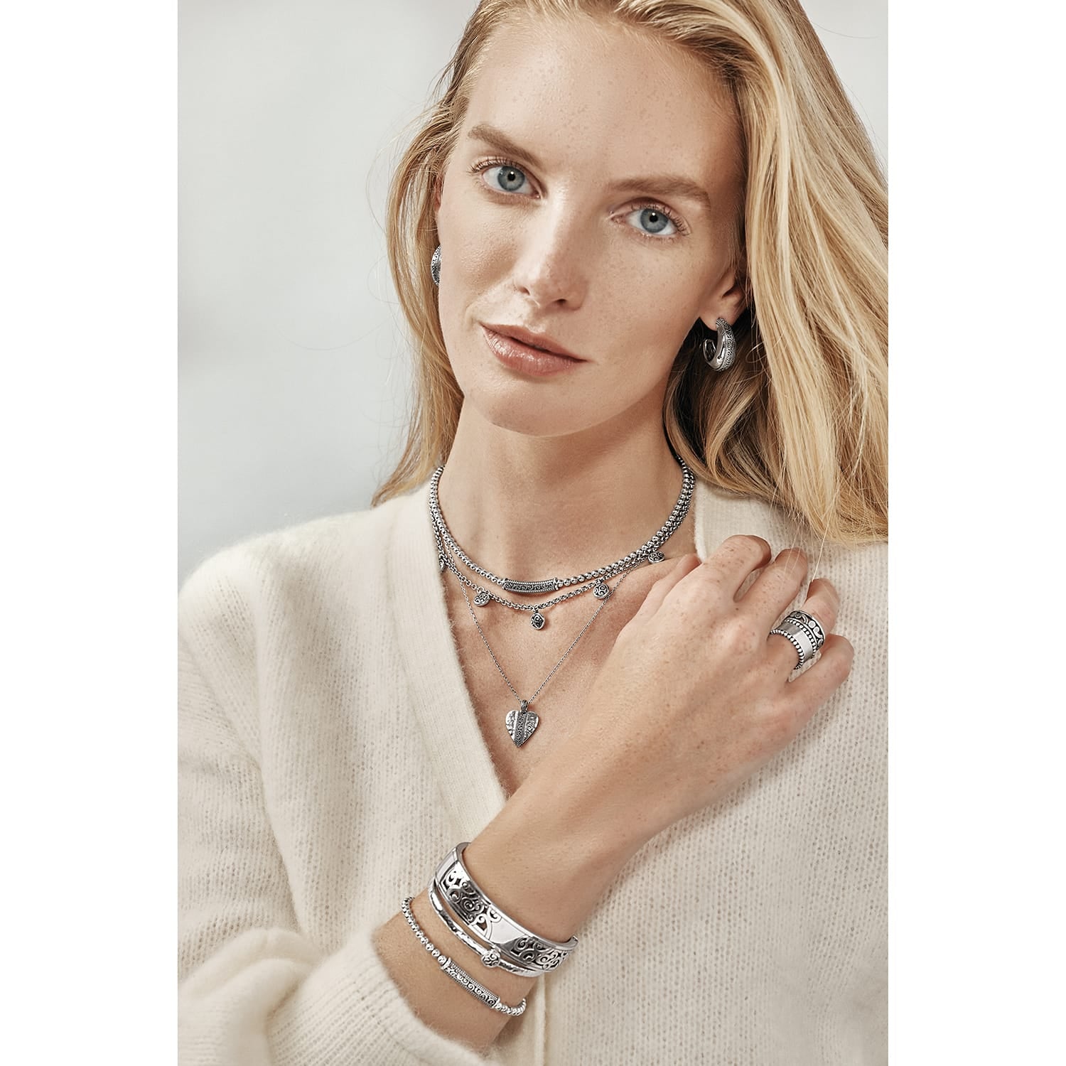 Mingle Adore Petite Heart Necklace - Image 6