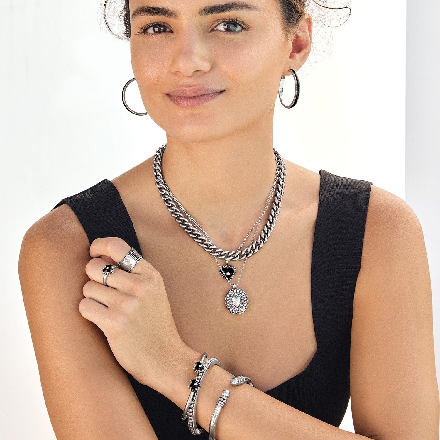 Pretty Tough Amour Heart Necklace - Image 5